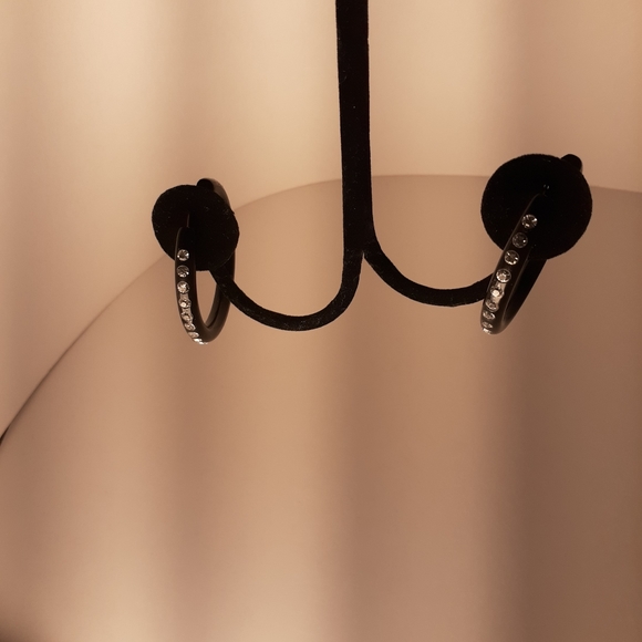 Jewelry - Fashion Black Acrylic Earrings